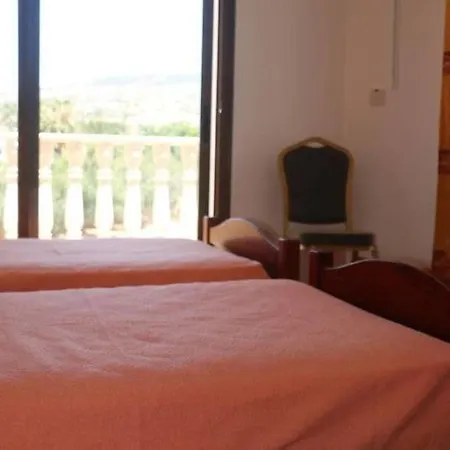 Bed & Breakfast Bella Rosa Cyprus 3*