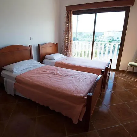 Bella Rosa Cyprus Bed & Breakfast Coral Bay