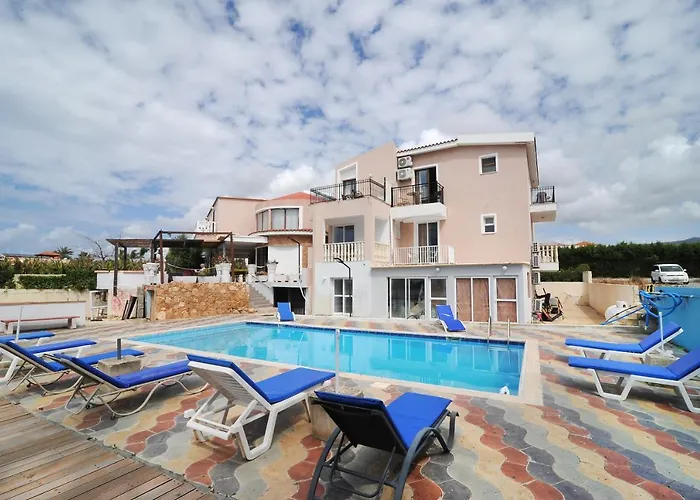 Bella Rosa Cyprus Bed & Breakfast Coral Bay