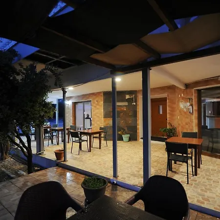 Alojamento de Acomodação e Pequeno-almoço Bella Rosa Cyprus
