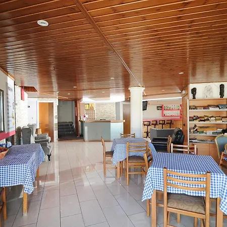 Bella Rosa Cyprus Alojamento de Acomodação e Pequeno-almoço