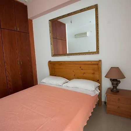 Bella Rosa Cyprus Bed & Breakfast Coral Bay