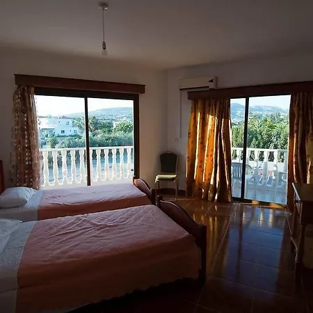 Bella Rosa Cyprus B&B