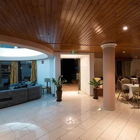 B&B Bella Rosa Cyprus Golful Coralilor