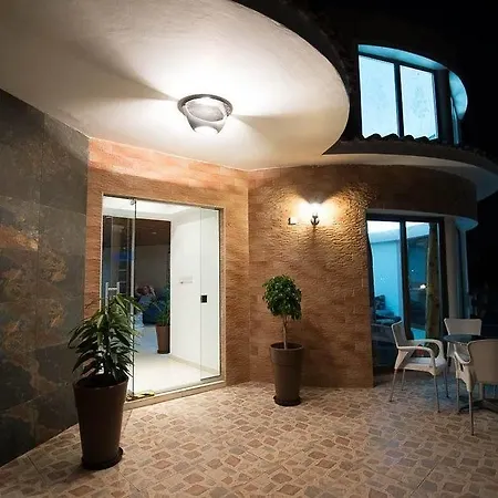 Bella Rosa Cyprus 3* Coral Bay