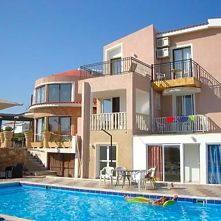 Bed & Breakfast Bella Rosa Cyprus Coral Bay