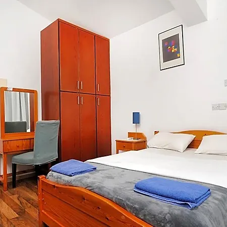 Bed & Breakfast Bella Rosa Cyprus Coral Bay