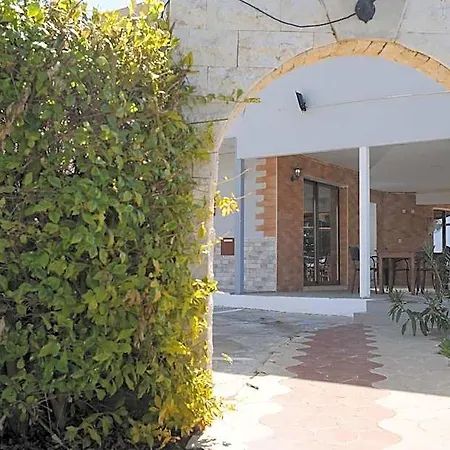 Bella Rosa Cyprus Bed & Breakfast 3*