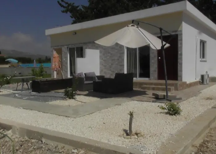 فندق مبيت وإفطار Bella Rosa Cyprus 3*