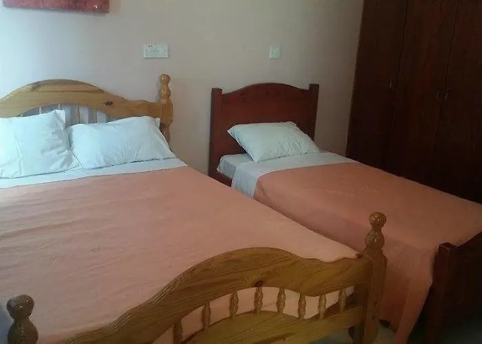 Bella Rosa Cyprus فندق مبيت وإفطار كورال باي