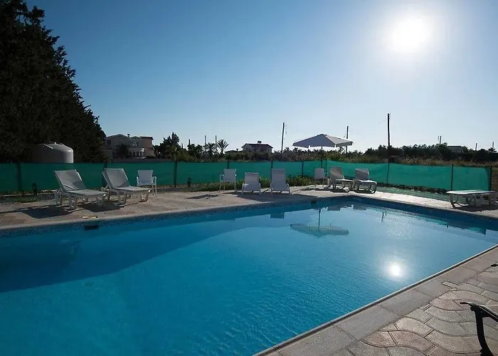 فندق مبيت وإفطار Bella Rosa Cyprus كورال باي