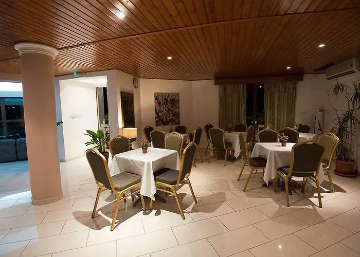 Bed & Breakfast Bella Rosa Cyprus 3*