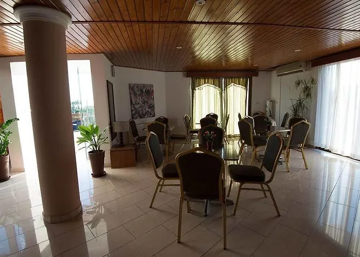 Bella Rosa Cyprus 3*