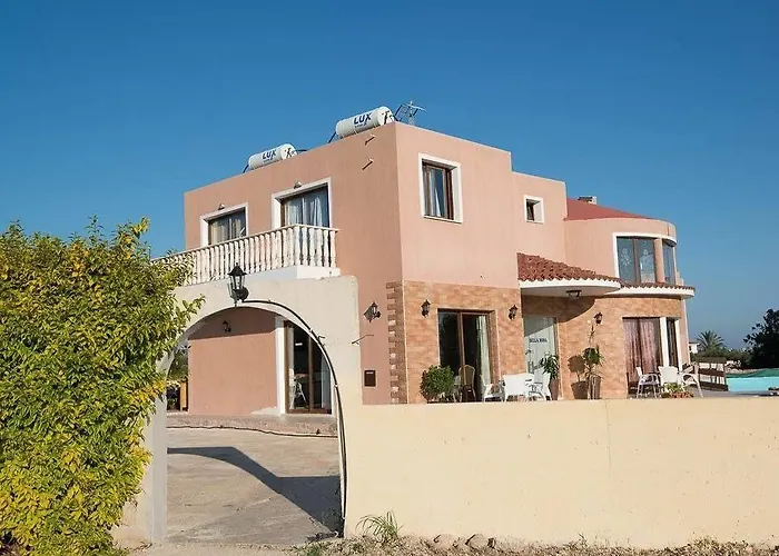 فندق مبيت وإفطار Bella Rosa Cyprus 3*